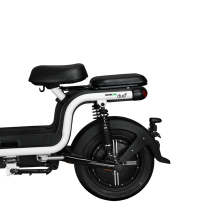 Benzina Zero electric scooter with pillion seat