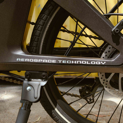 Benzina Zero bender electric bike foldable aerospace technology 