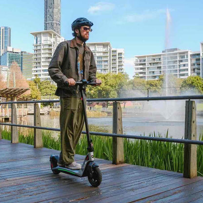 Benzina Zero V-10 foldable electric scooter