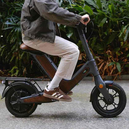 Benzina Zero V-50 electric scooter with seat